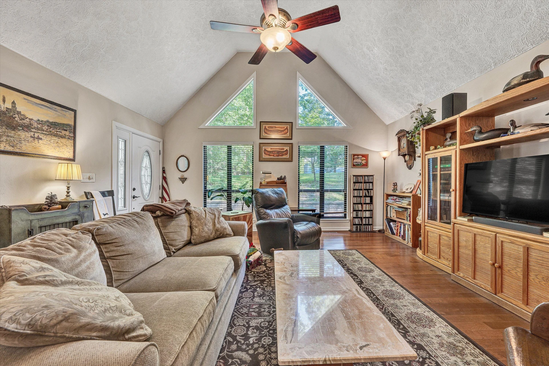 400 W Beaver Dam CT - Photo 7