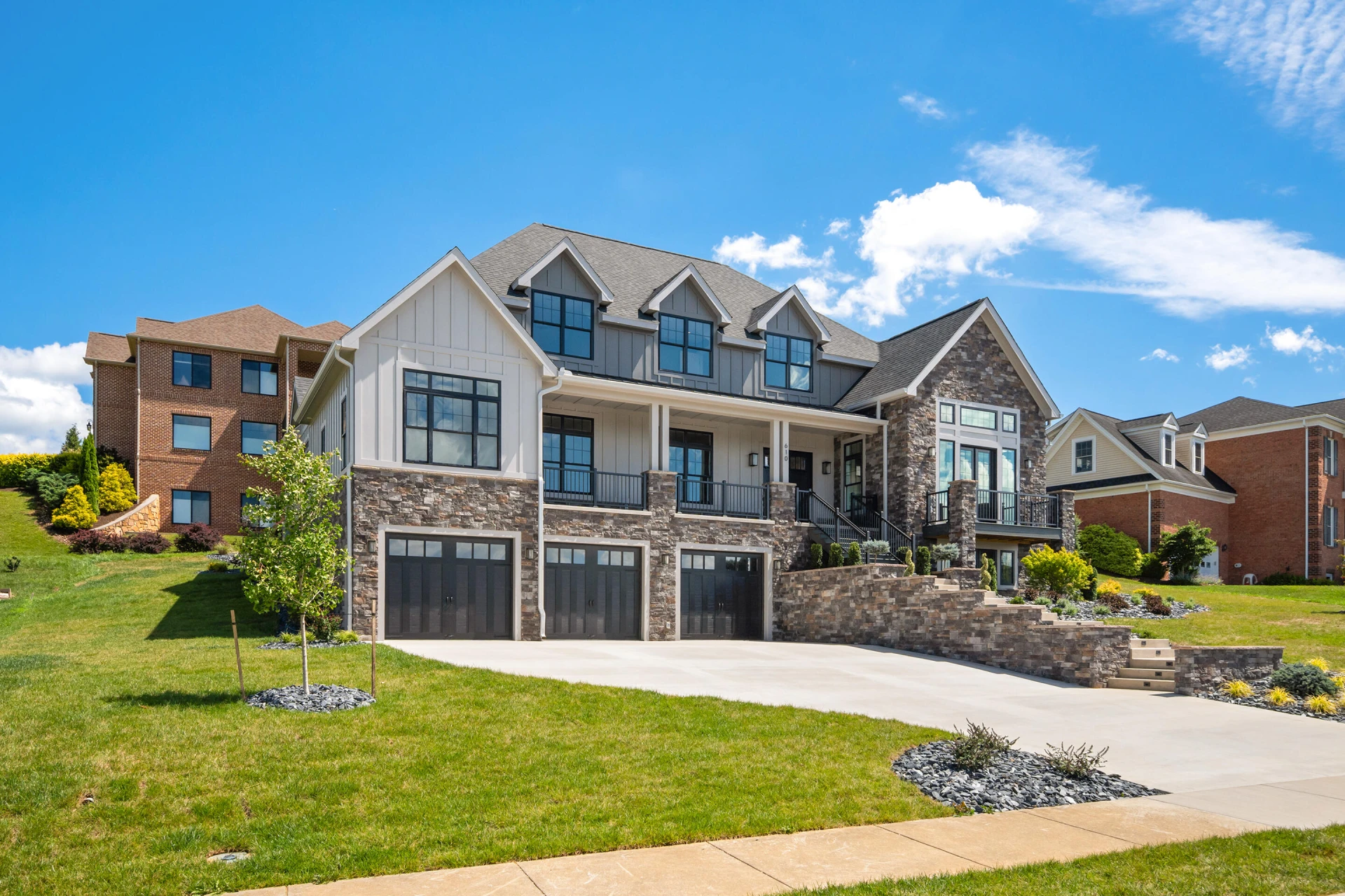 610 Kelly LN - Photo 4