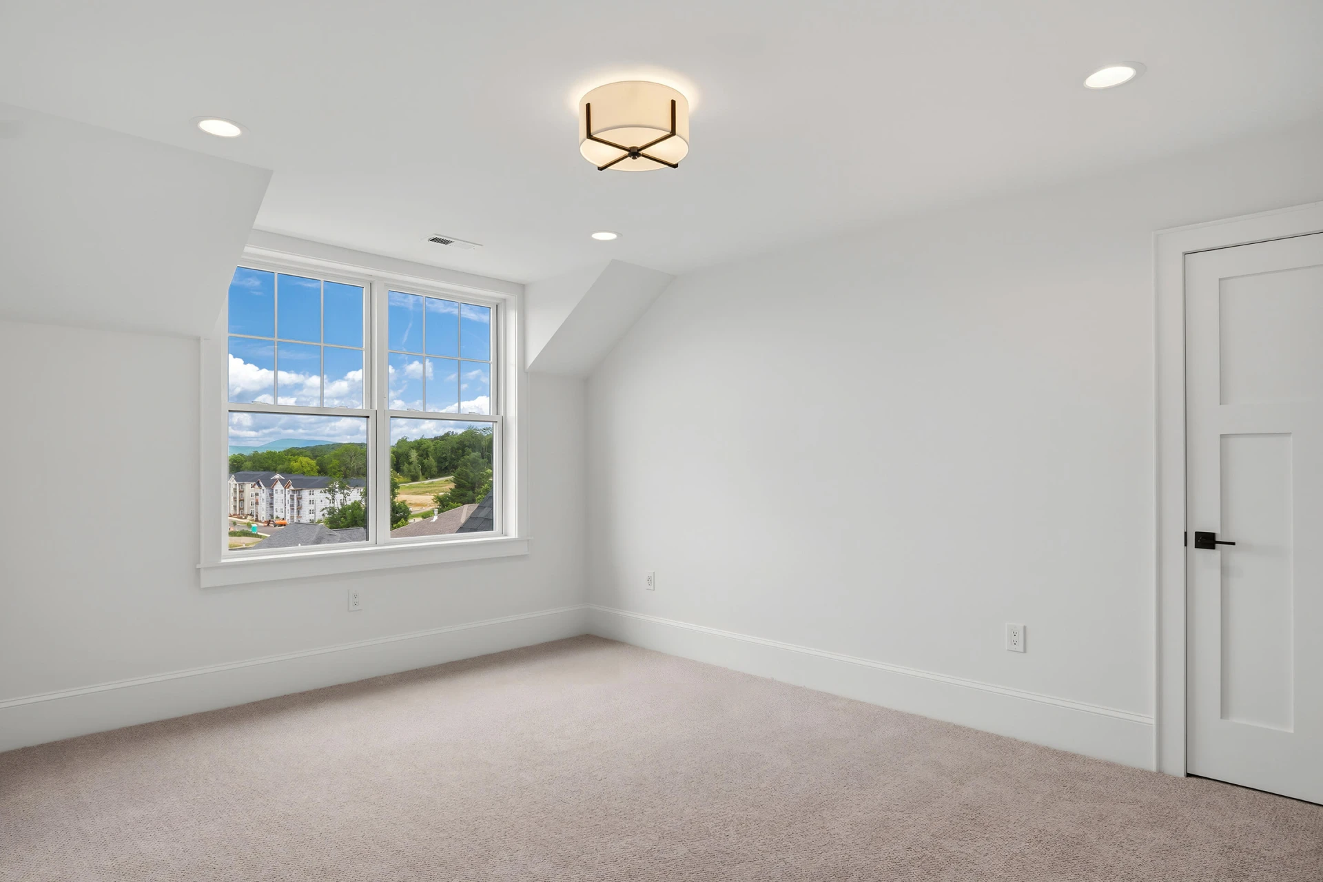 610 Kelly LN - Photo 86