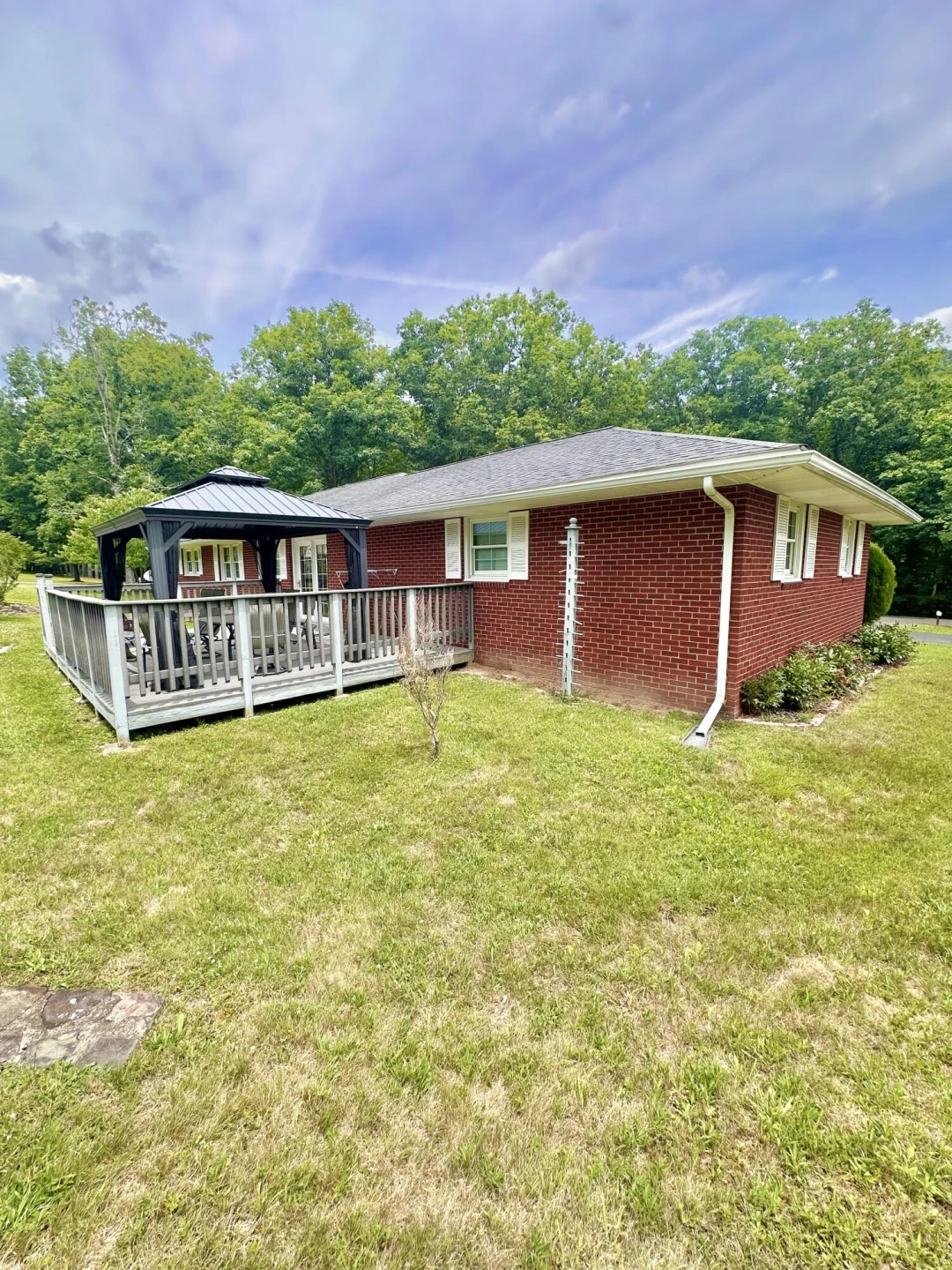 4926 Johnson Creek RD