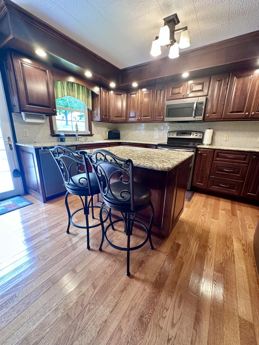 4926 Johnson Creek RD - Photo 18