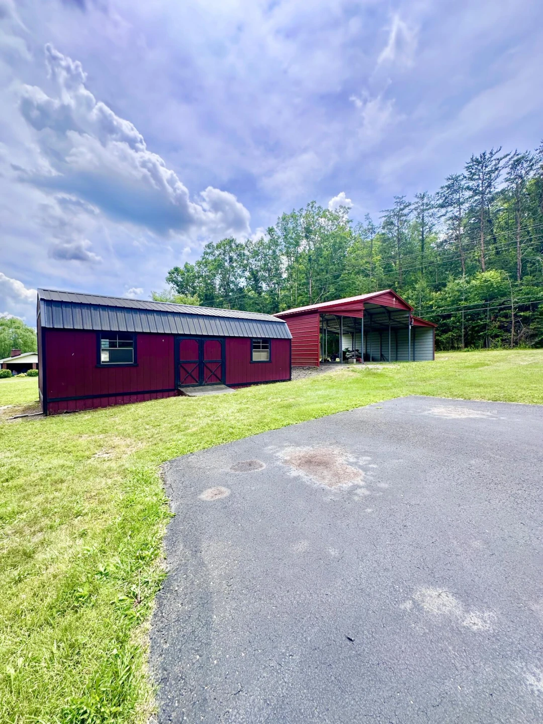 4926 Johnson Creek RD - Photo 5