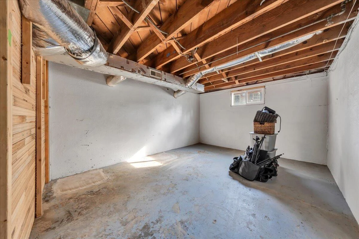 1556 Brandon AVE - Photo 30