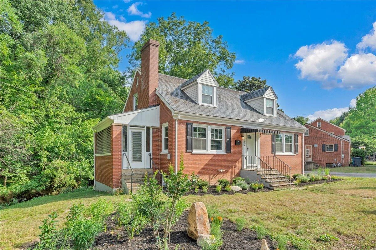 1556 Brandon AVE - Photo 43