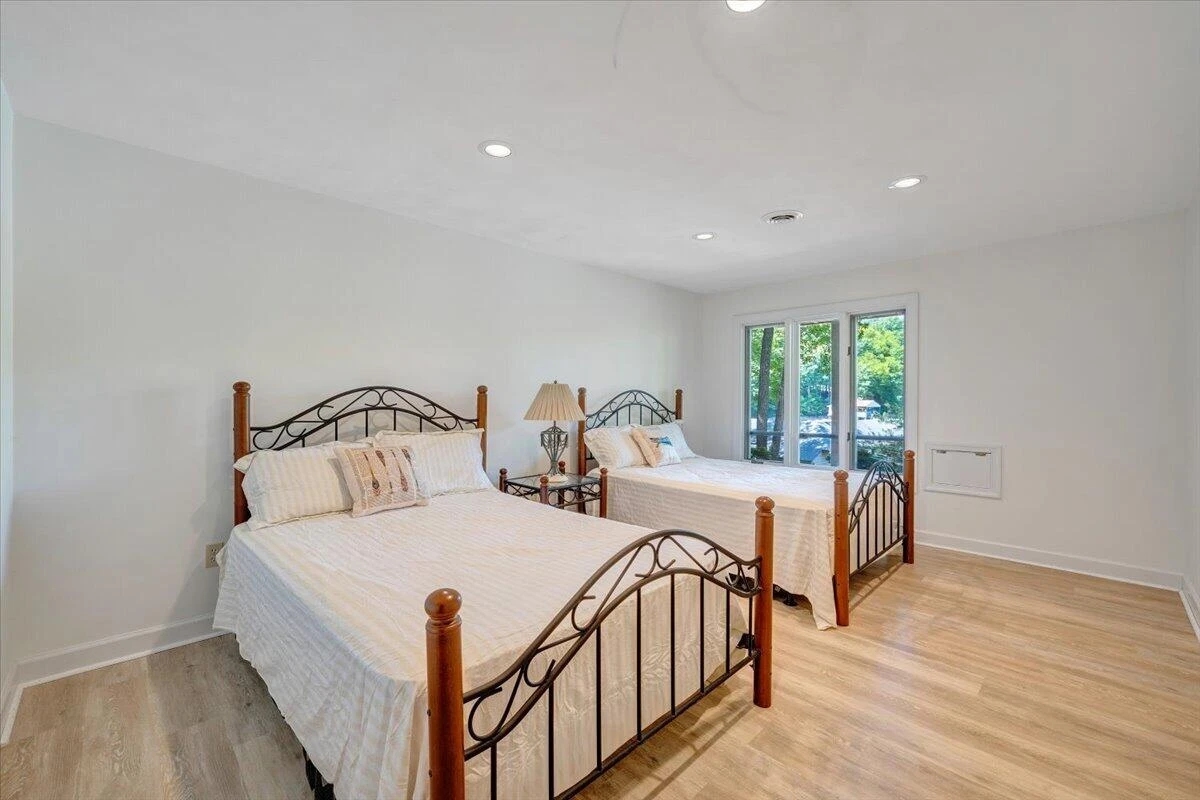 194-220 Kings WAY - Photo 32