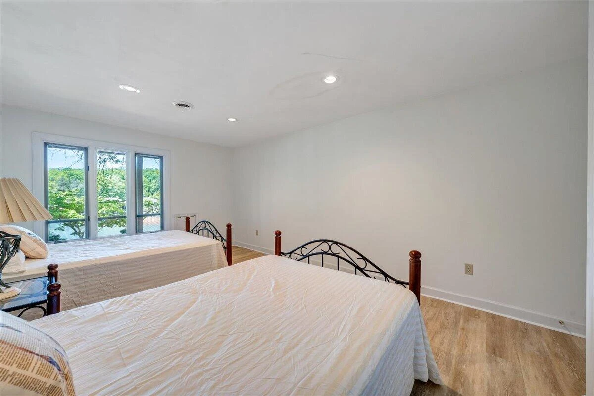 194-220 Kings WAY - Photo 33