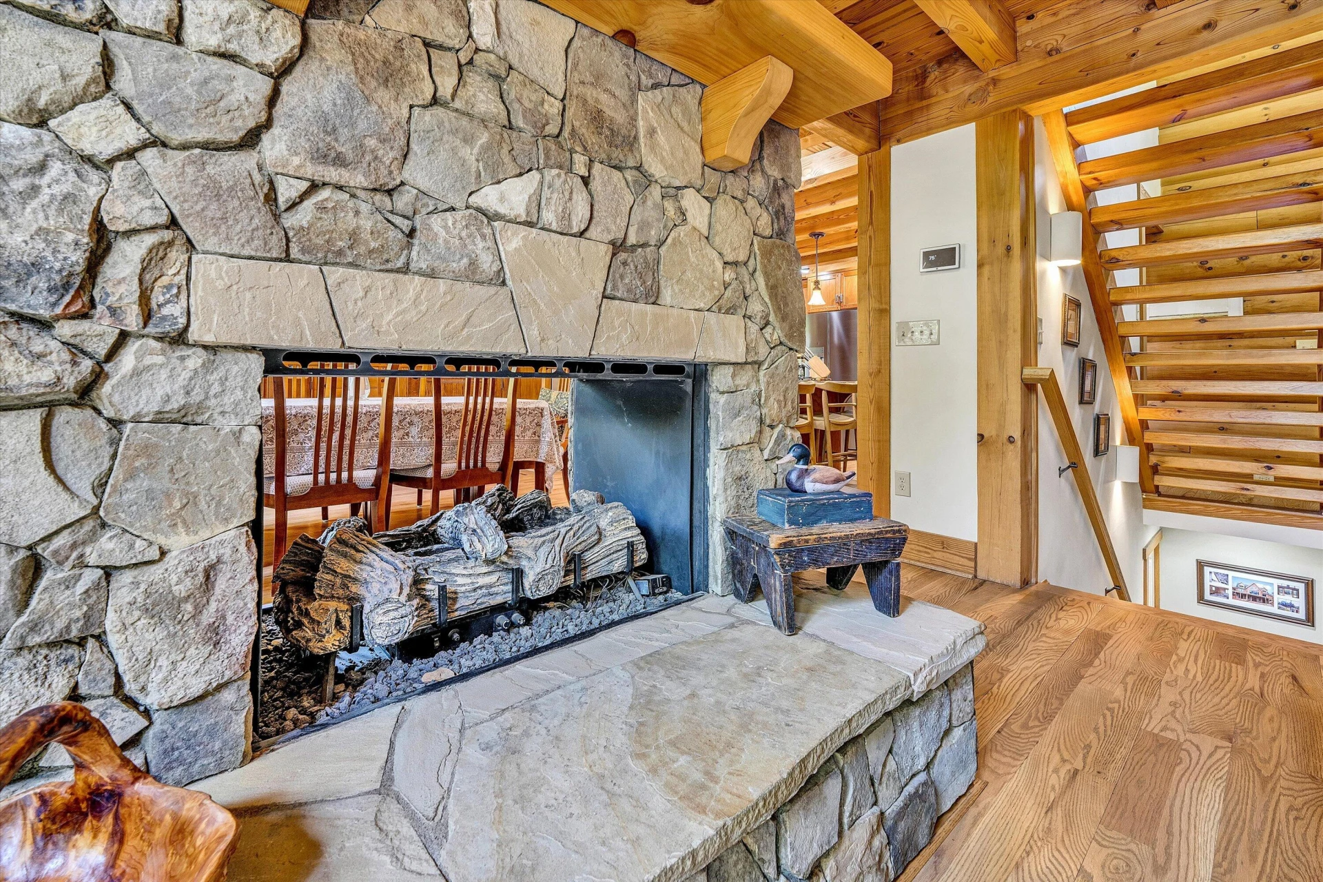 1633 SAWMILL RD - Photo 10
