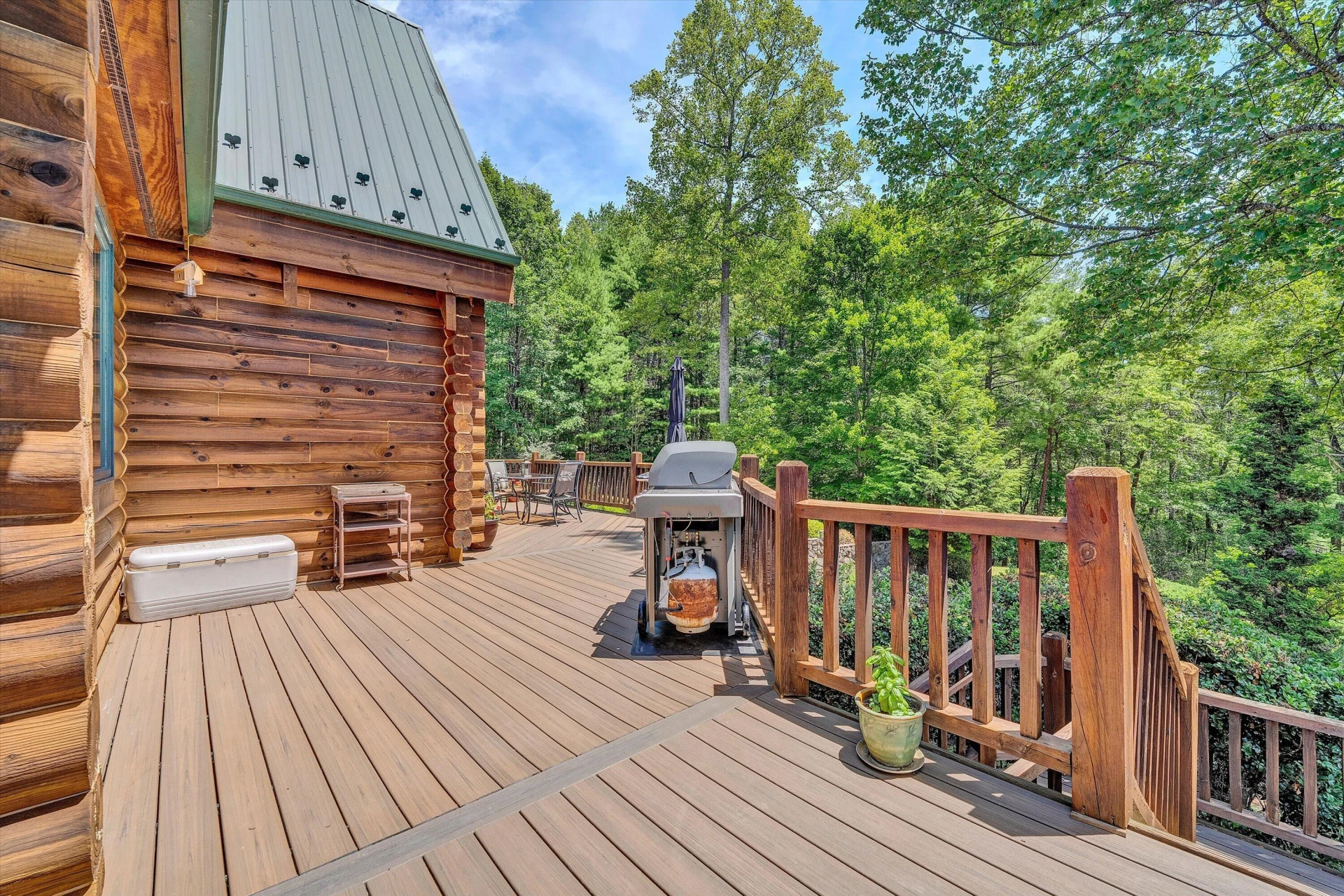 1633 SAWMILL RD - Photo 13
