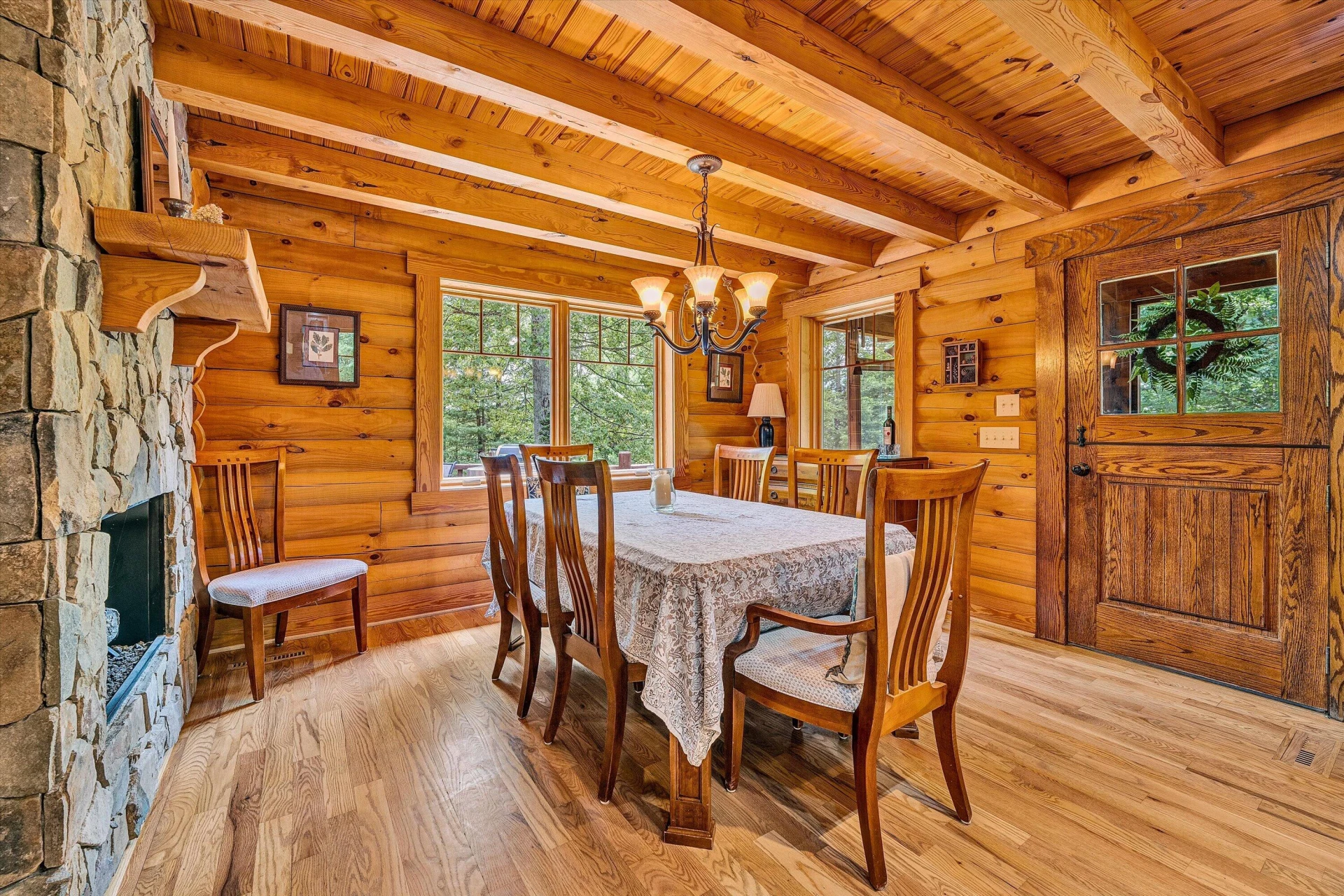 1633 SAWMILL RD - Photo 23