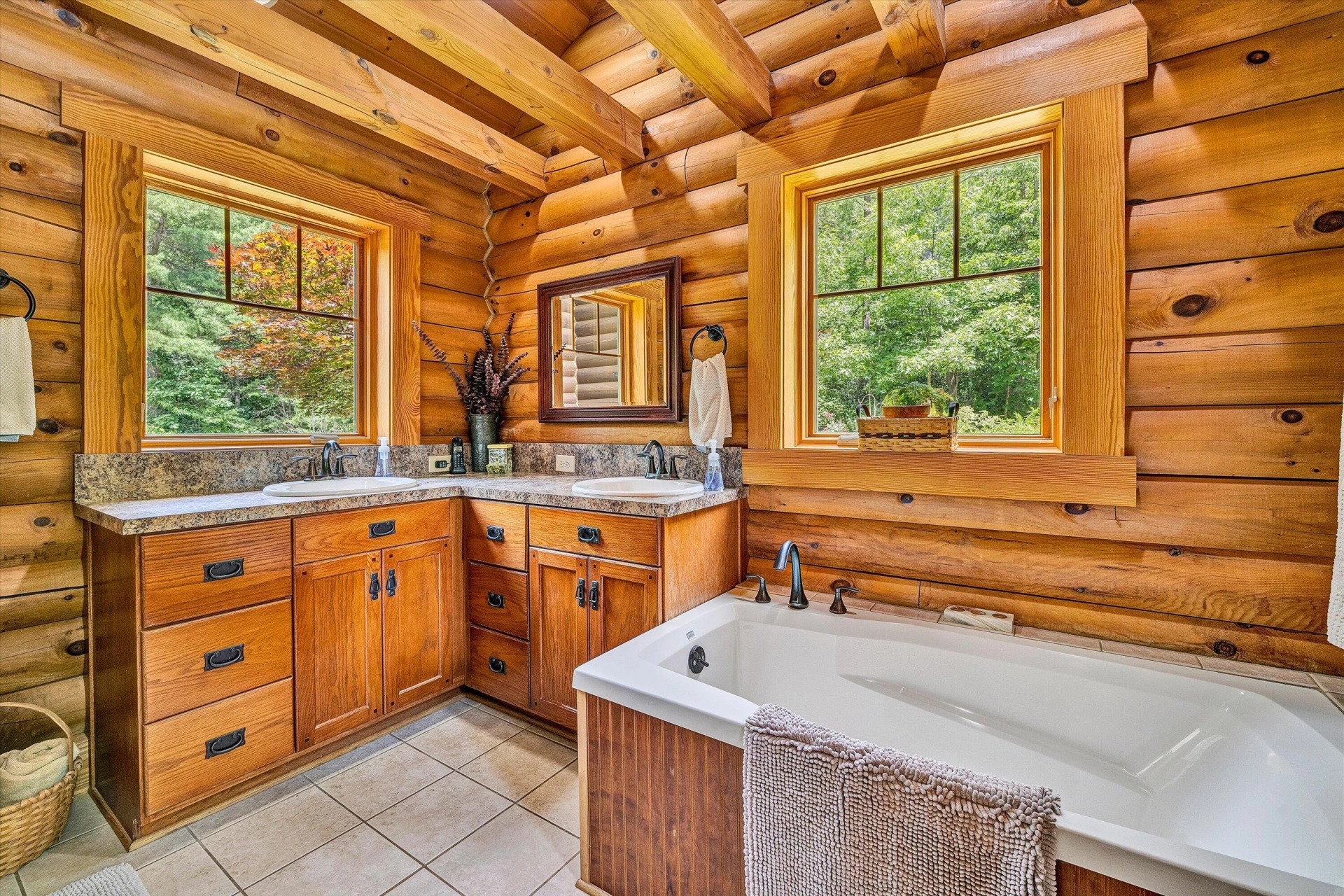 1633 SAWMILL RD - Photo 28