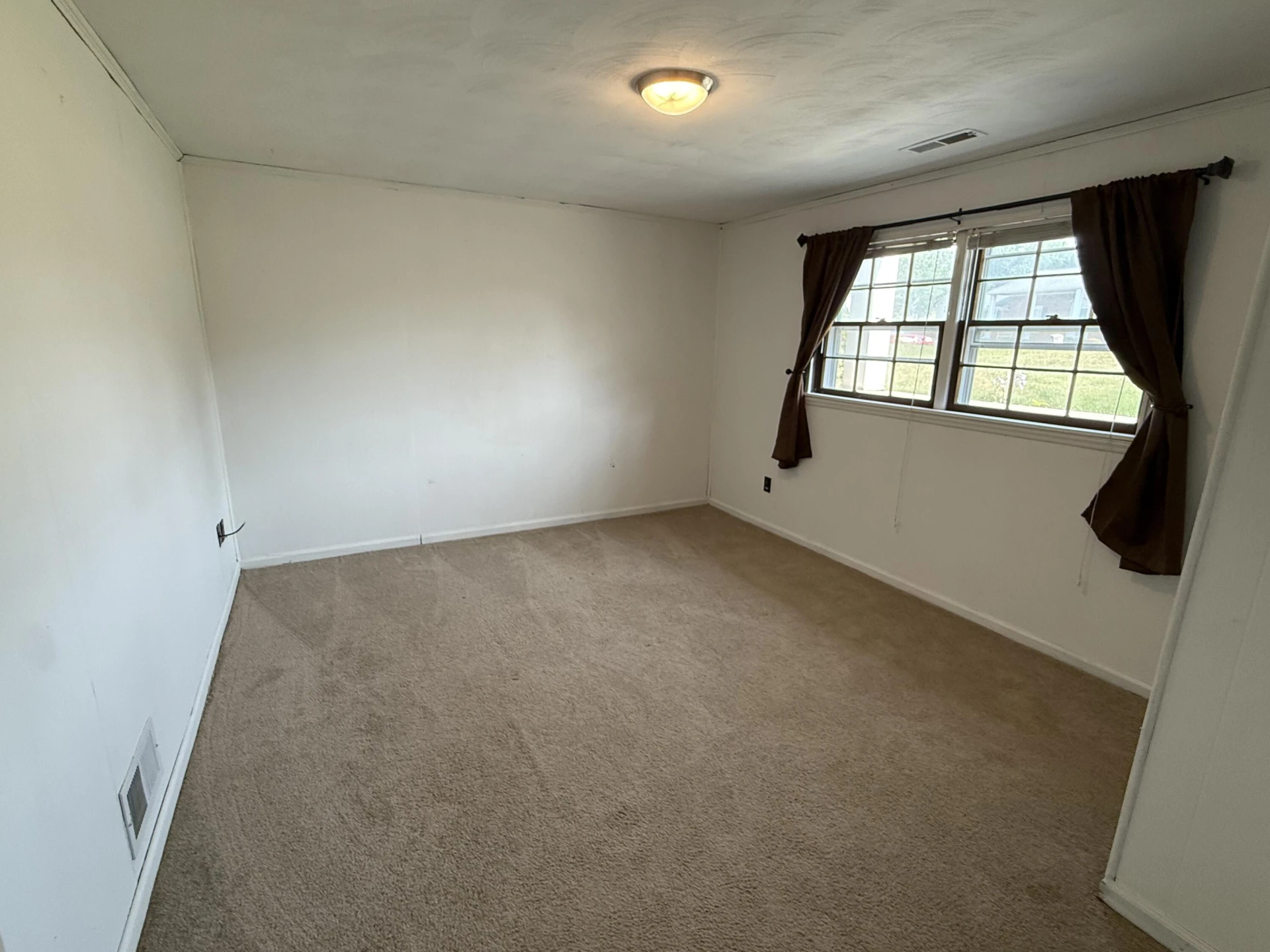 2766 Fletcher ST - Photo 27