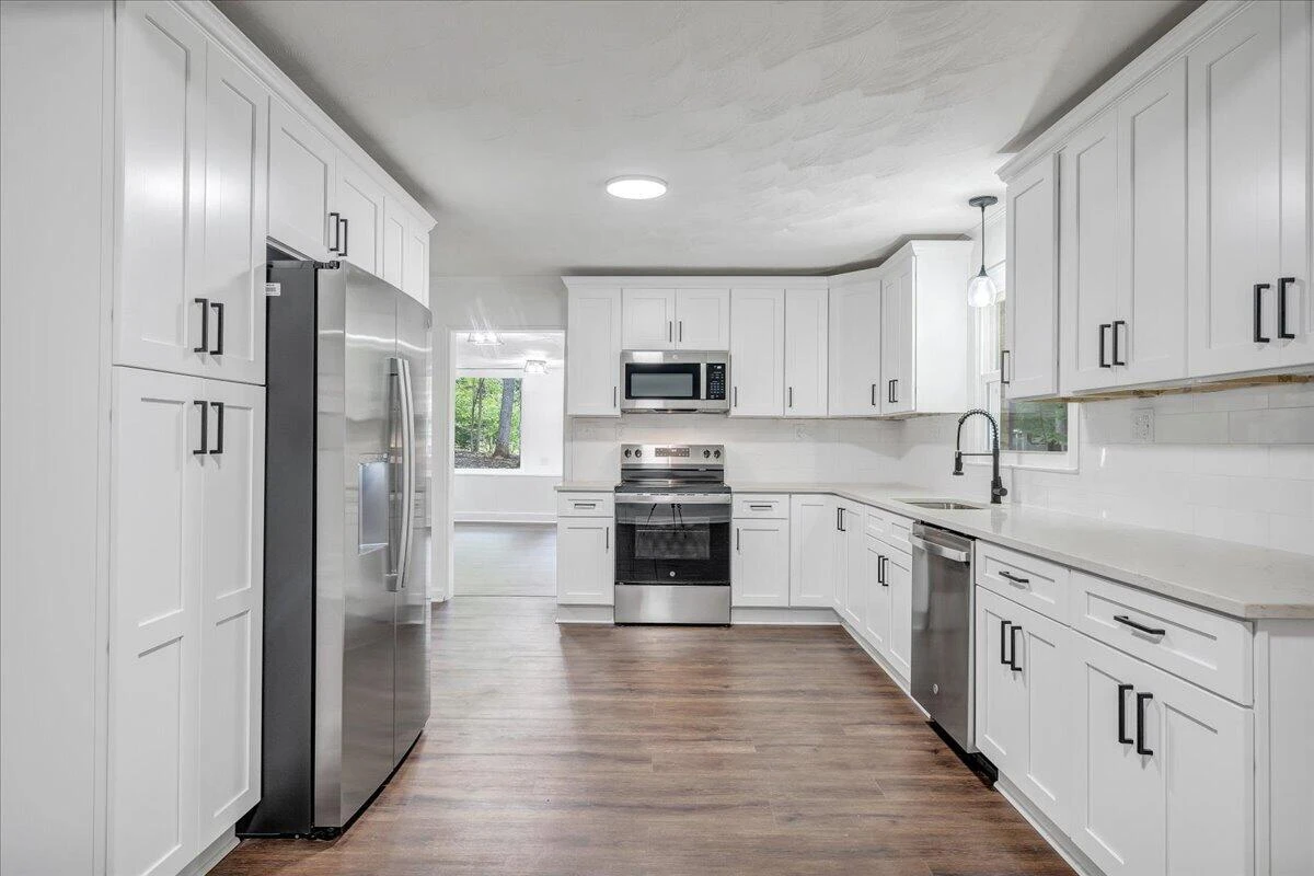 181 Oakdale DR - Photo 12