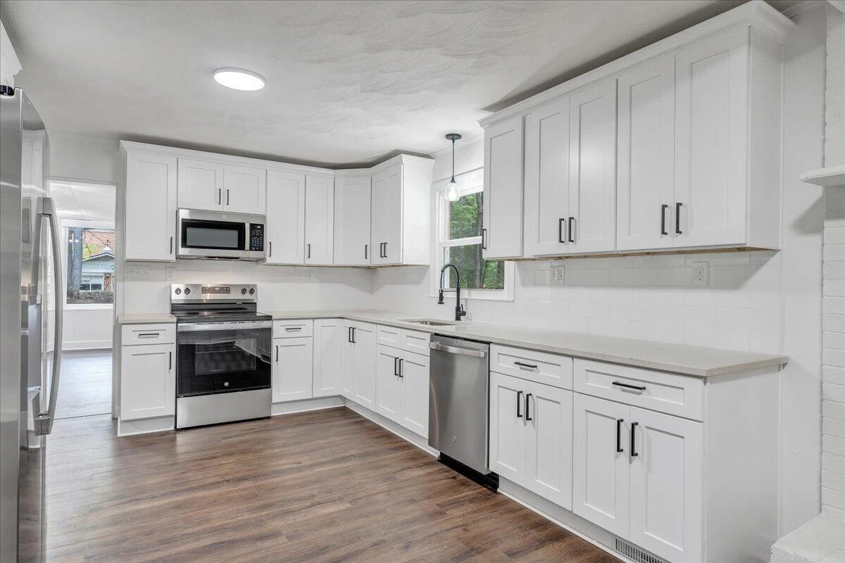 181 Oakdale DR - Photo 13