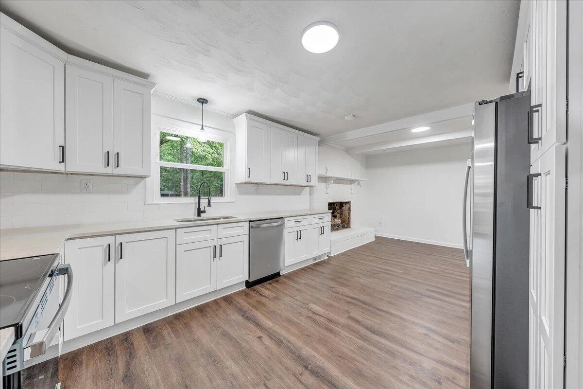 181 Oakdale DR - Photo 15