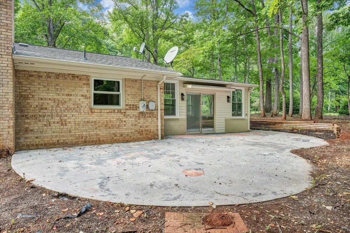 181 Oakdale DR - Photo 44