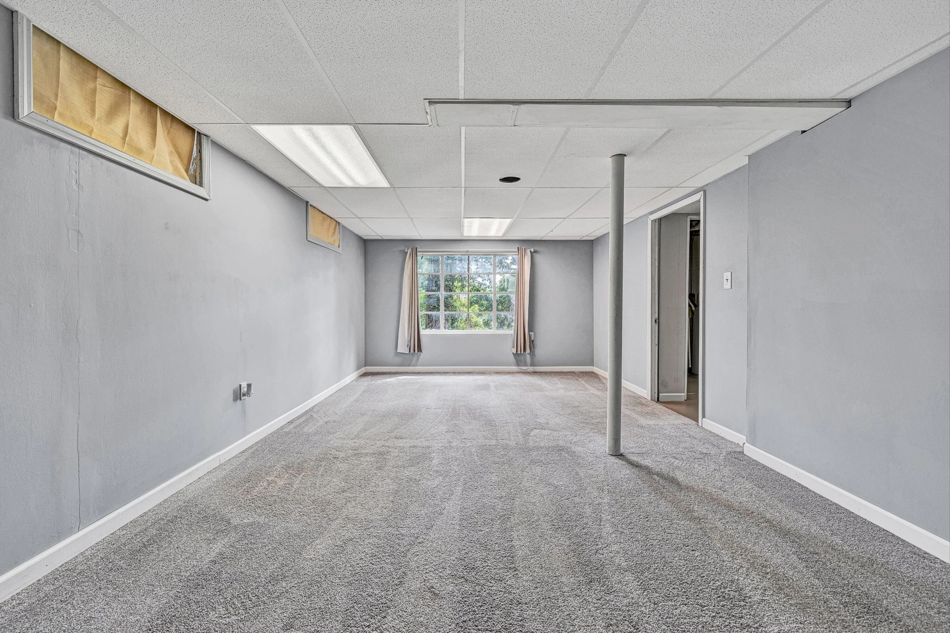 32 Hillcrest AVE NE - Photo 18