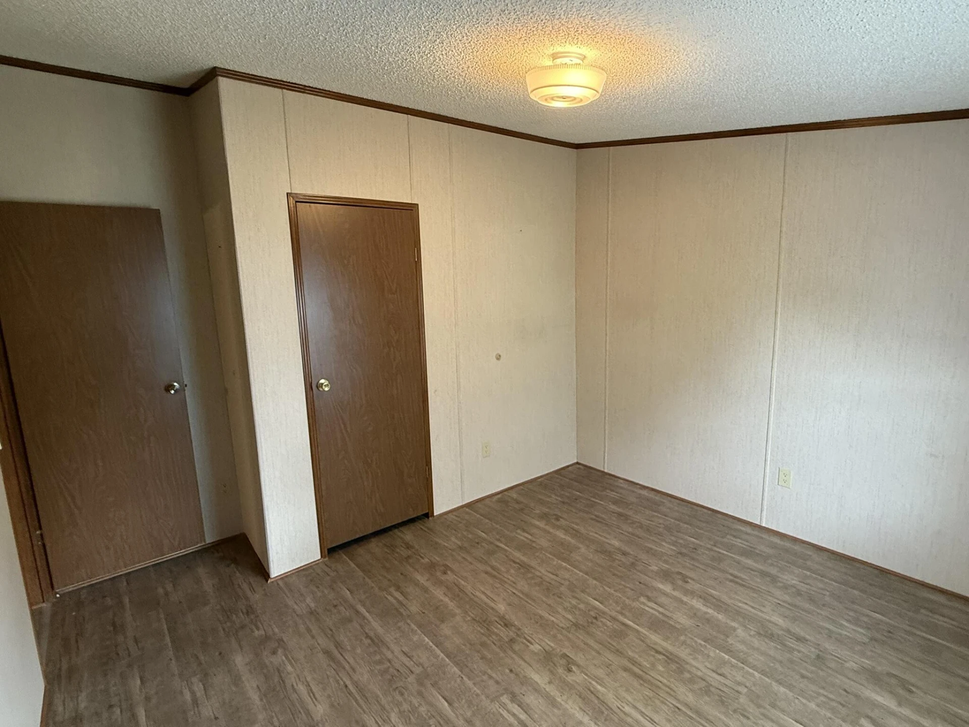 43 4th ST - Photo 26