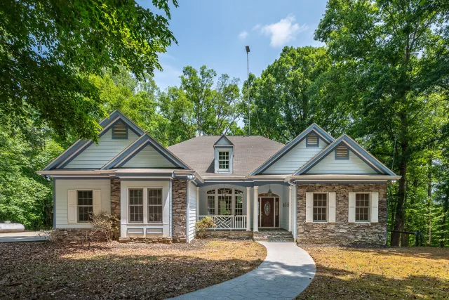 3073 Jones Ferry RD