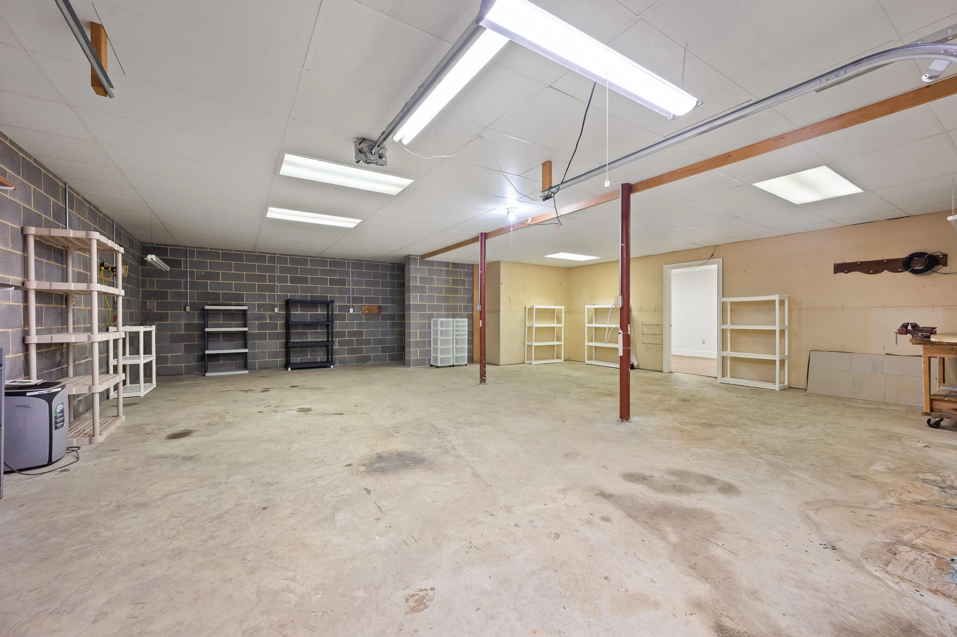 3073 Jones Ferry RD - Photo 55