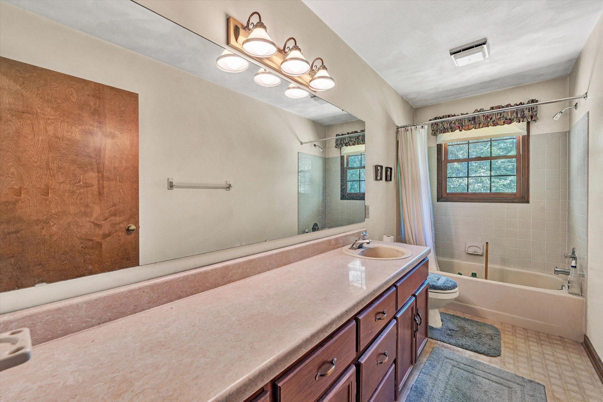 111 Pleasure Point DR - Photo 14