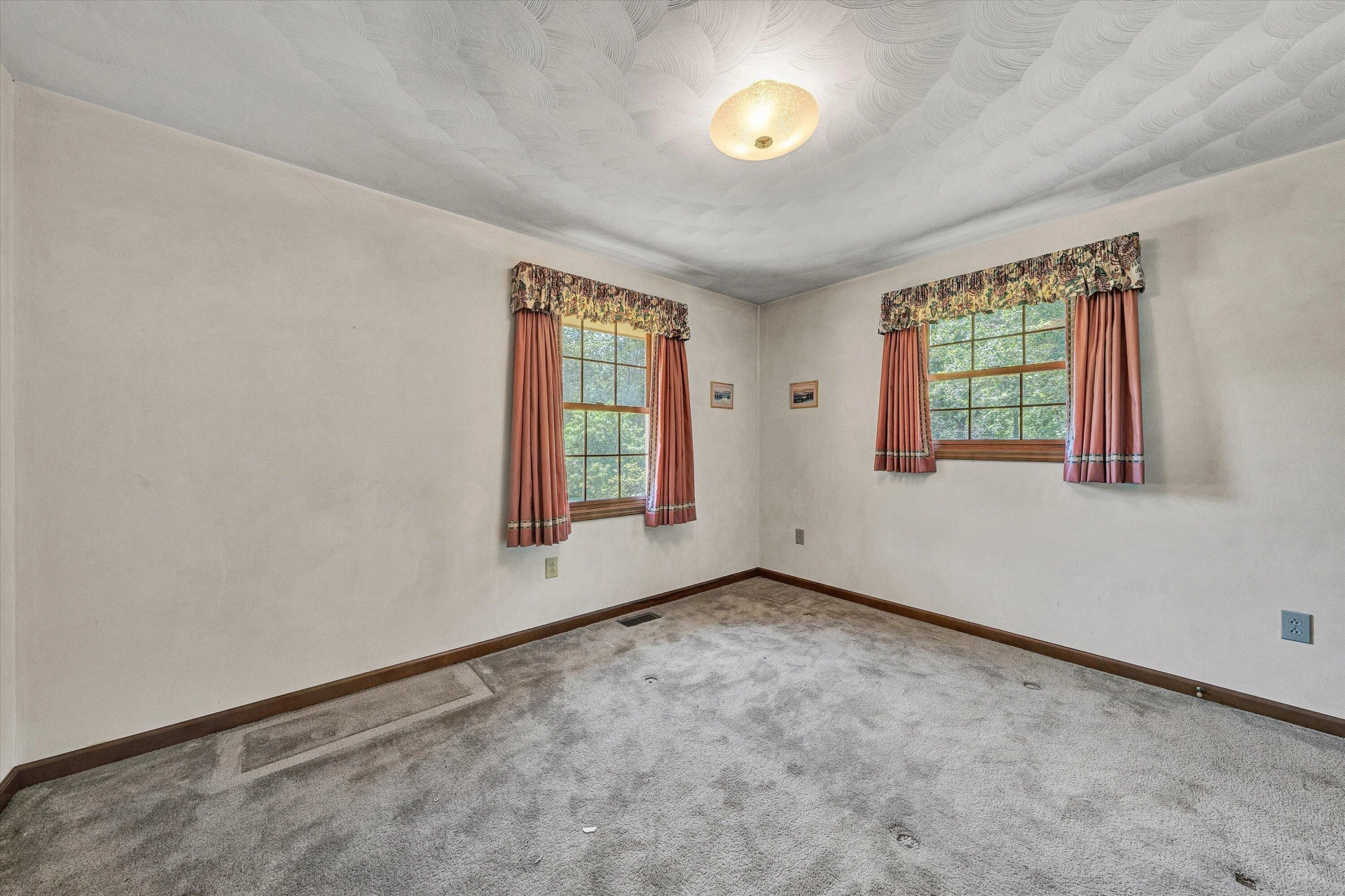 111 Pleasure Point DR - Photo 18