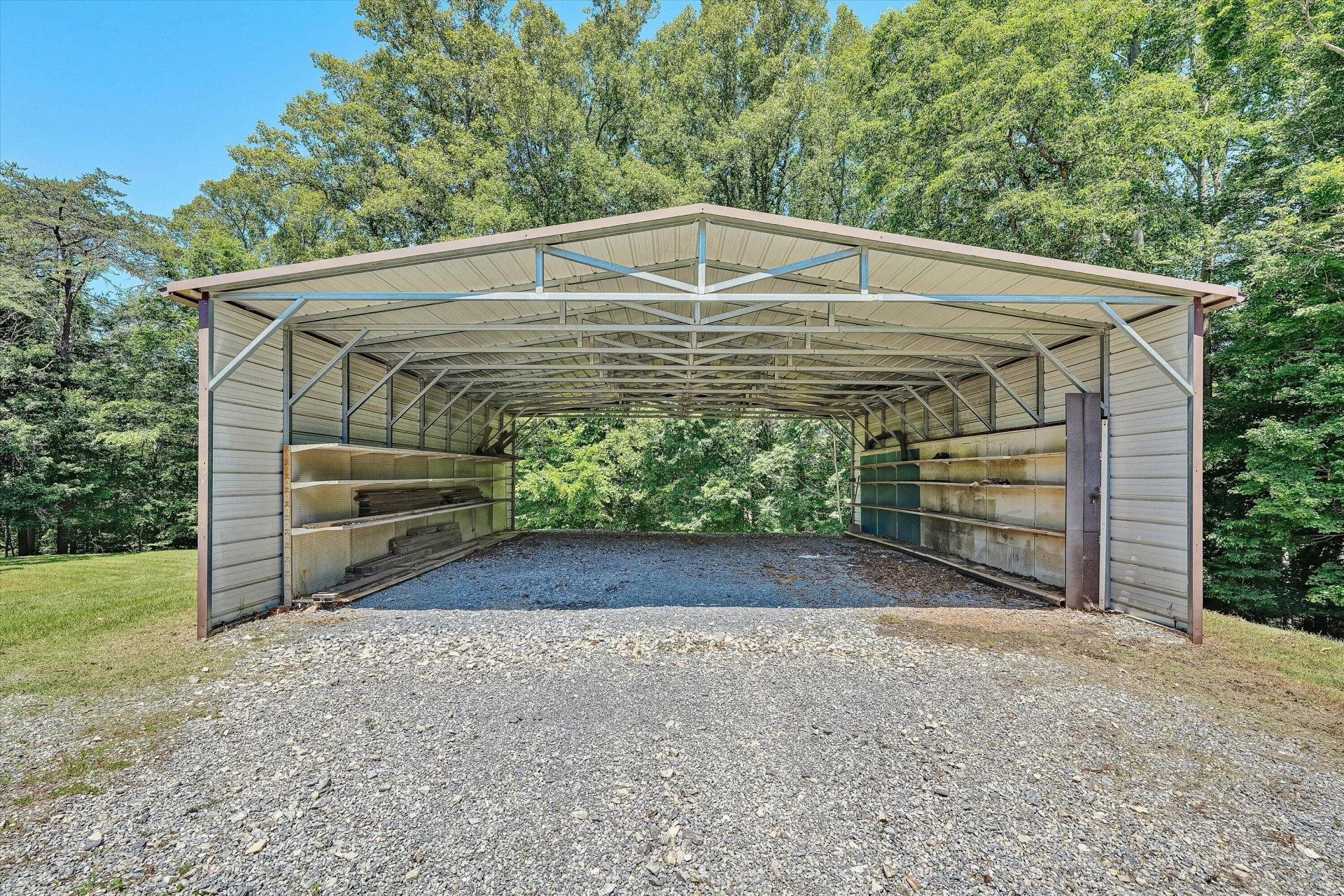 111 Pleasure Point DR - Photo 30