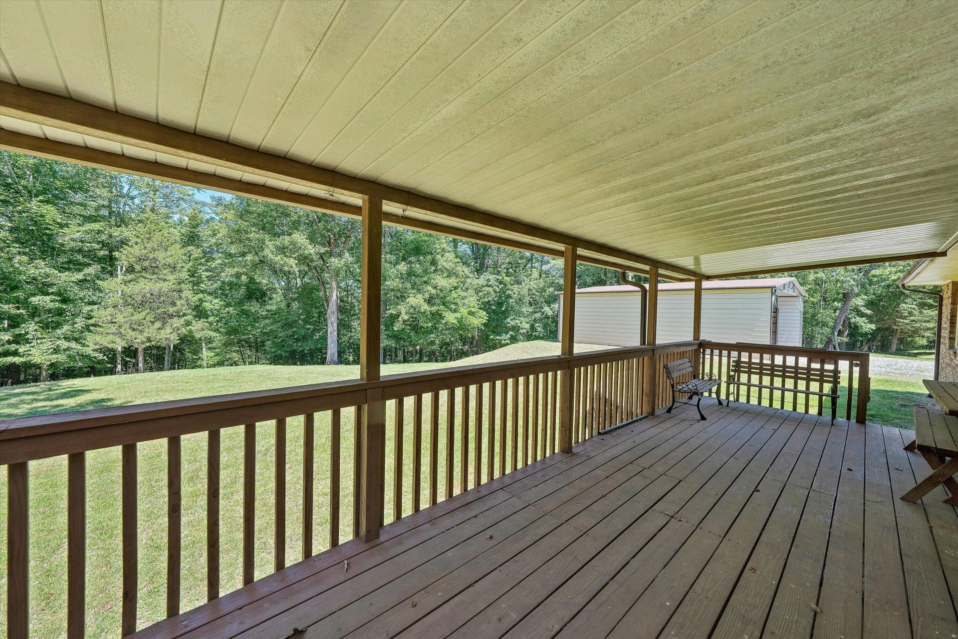 111 Pleasure Point DR - Photo 31