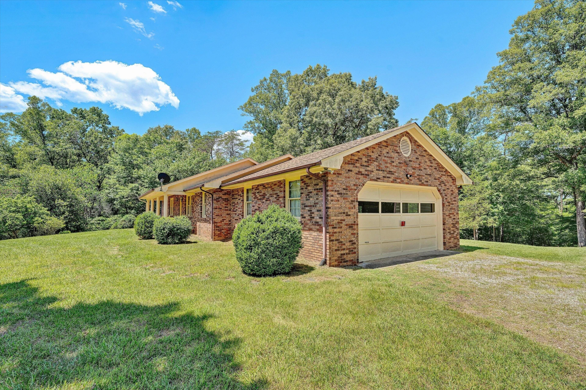 111 Pleasure Point DR - Photo 5