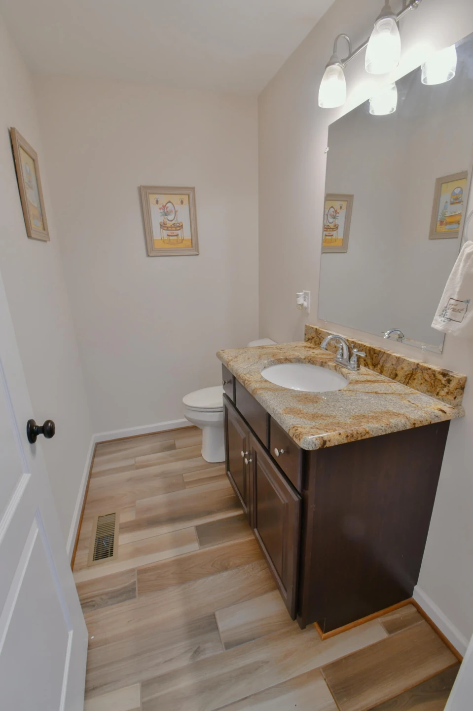 218 Mansfield DR - Photo 12