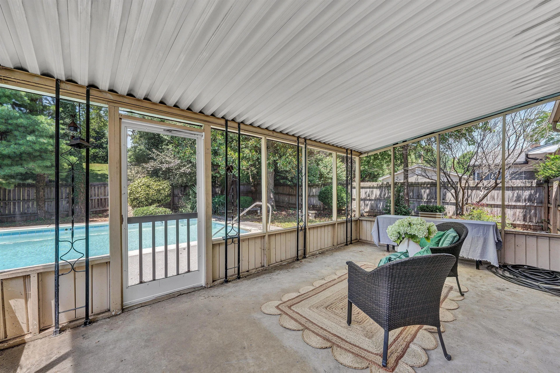 423 Highfield RD - Photo 18