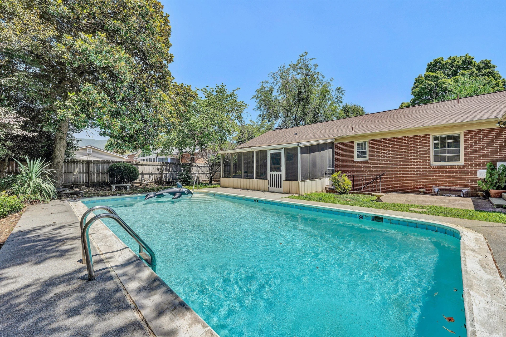423 Highfield RD - Photo 3