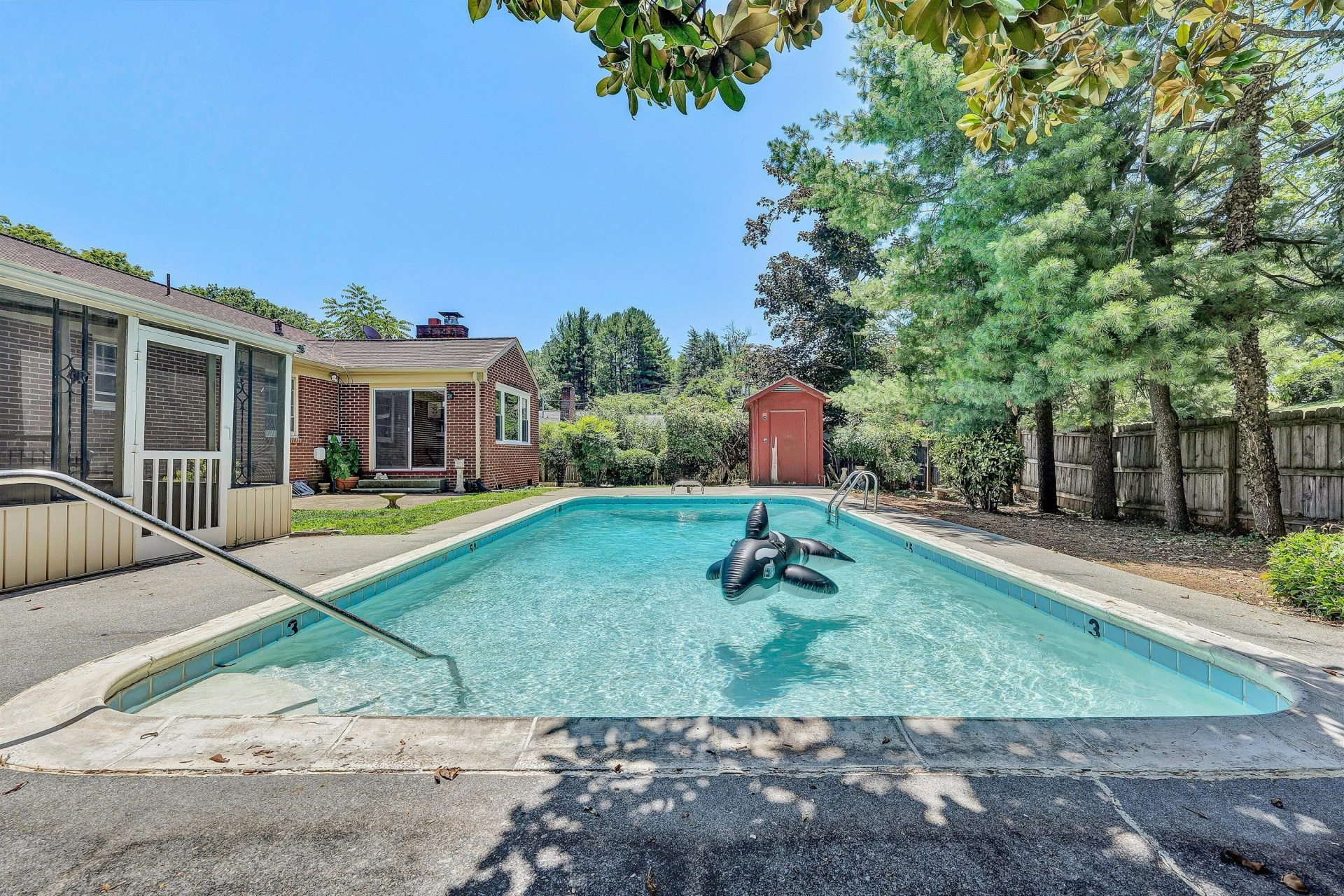 423 Highfield RD - Photo 4
