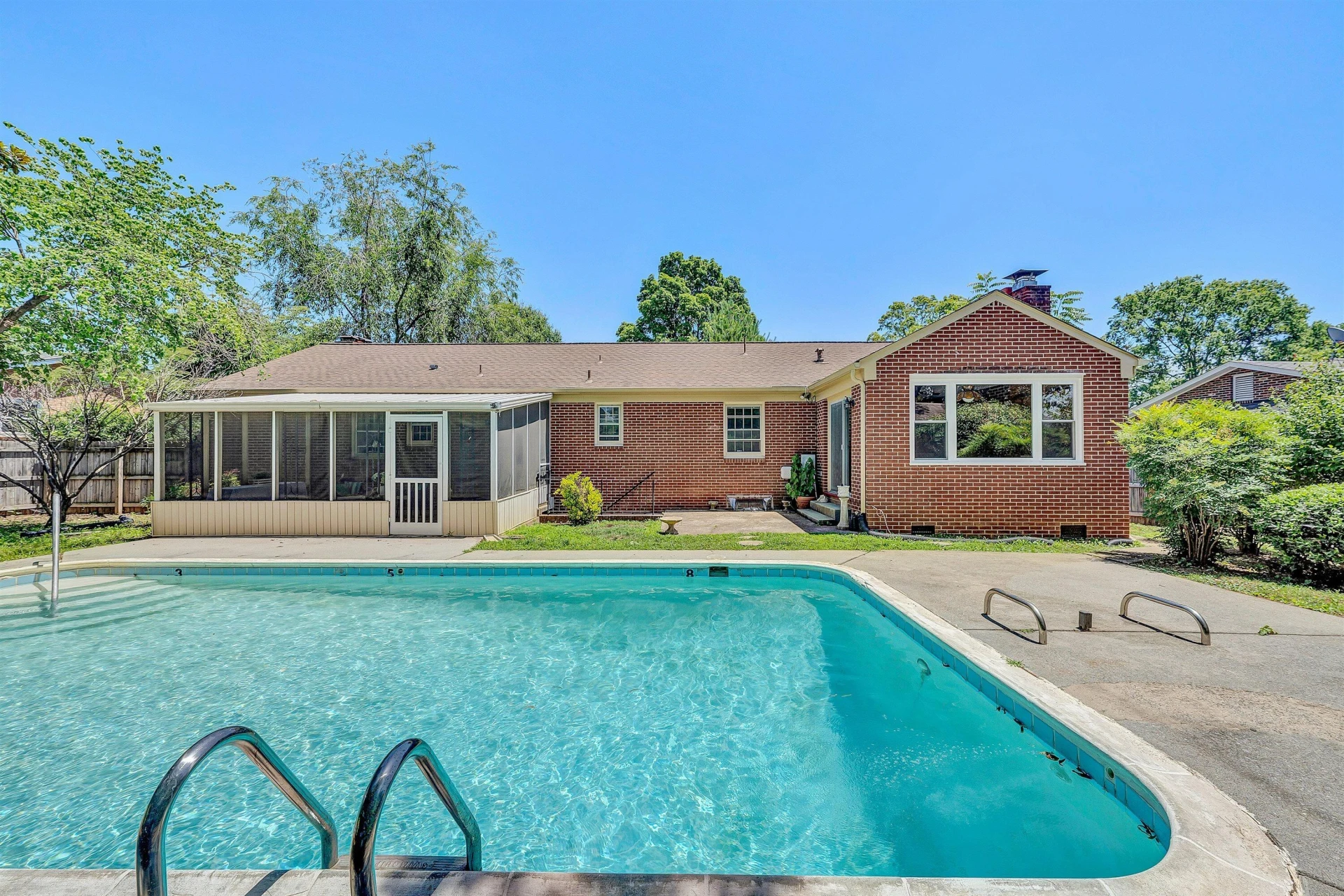 423 Highfield RD - Photo 40