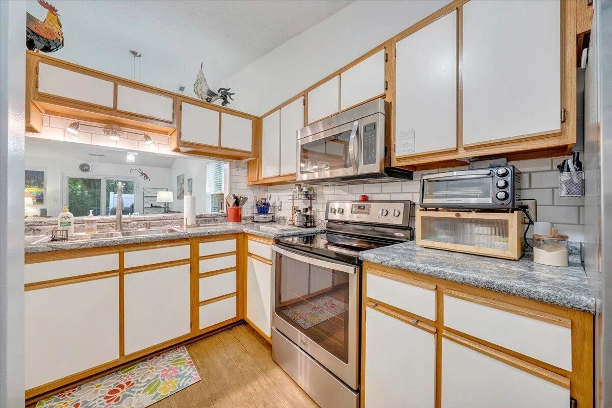 390 Tinkerview DR - Photo 19