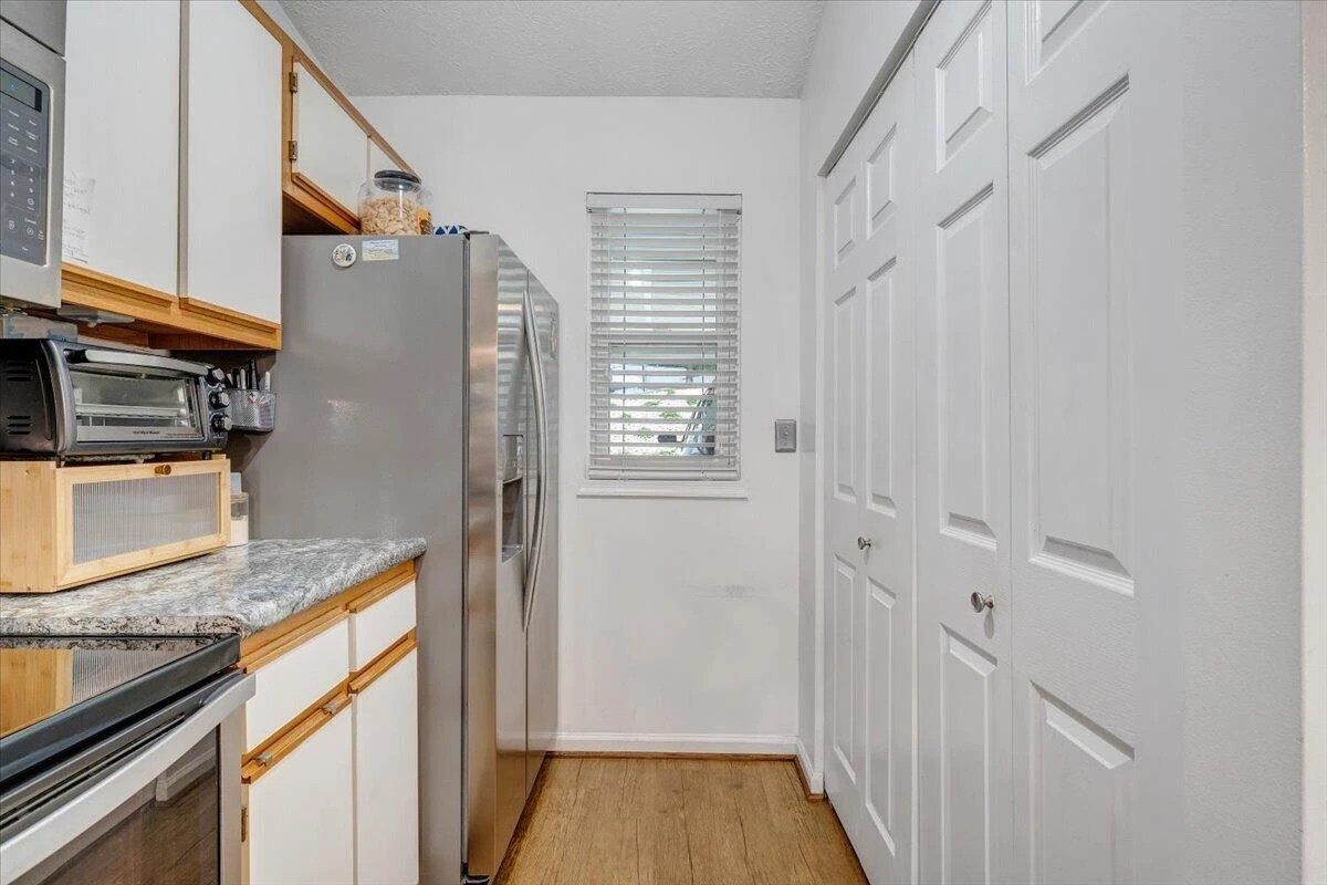 390 Tinkerview DR - Photo 21