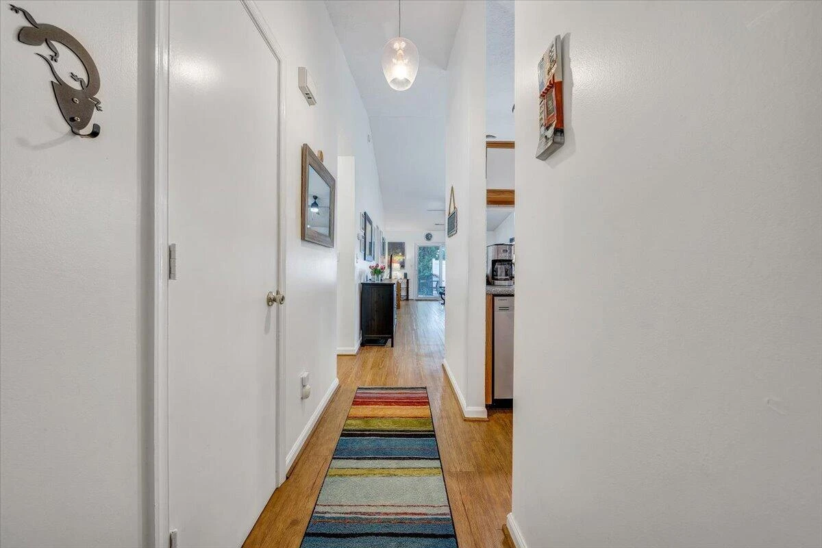 390 Tinkerview DR - Photo 3