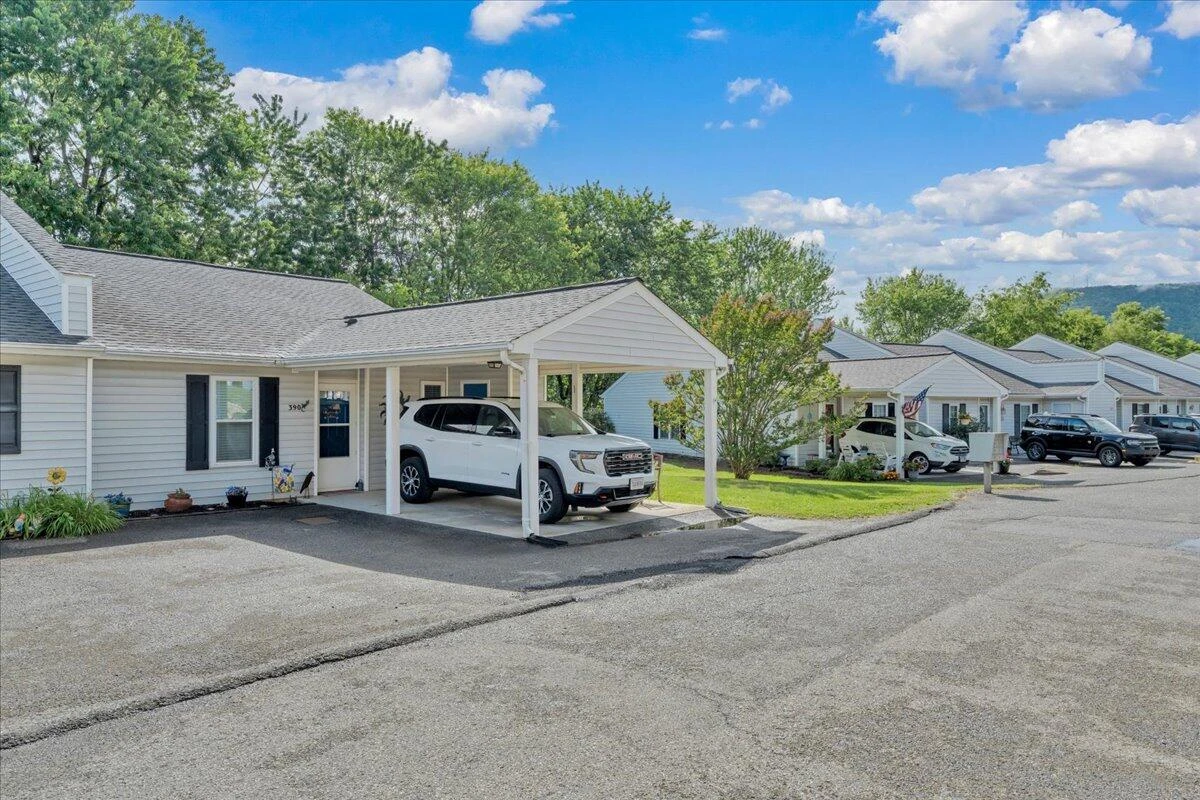 390 Tinkerview DR - Photo 34