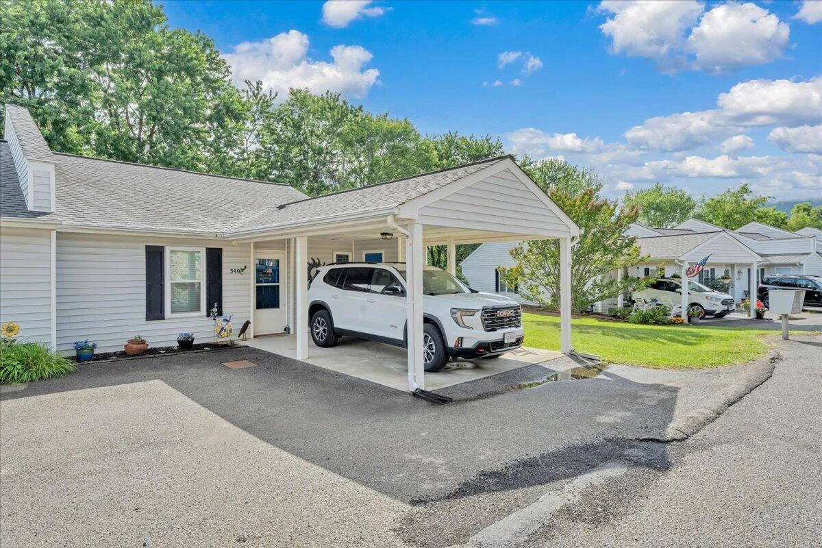 390 Tinkerview DR - Photo 35