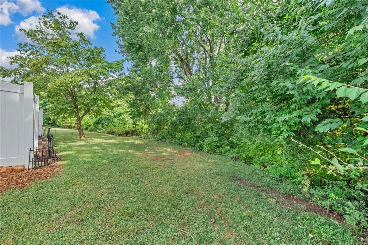 390 Tinkerview DR - Photo 36