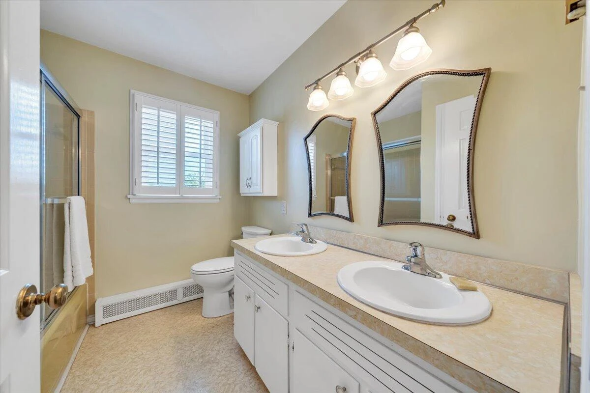 1700 Home CIR - Photo 22