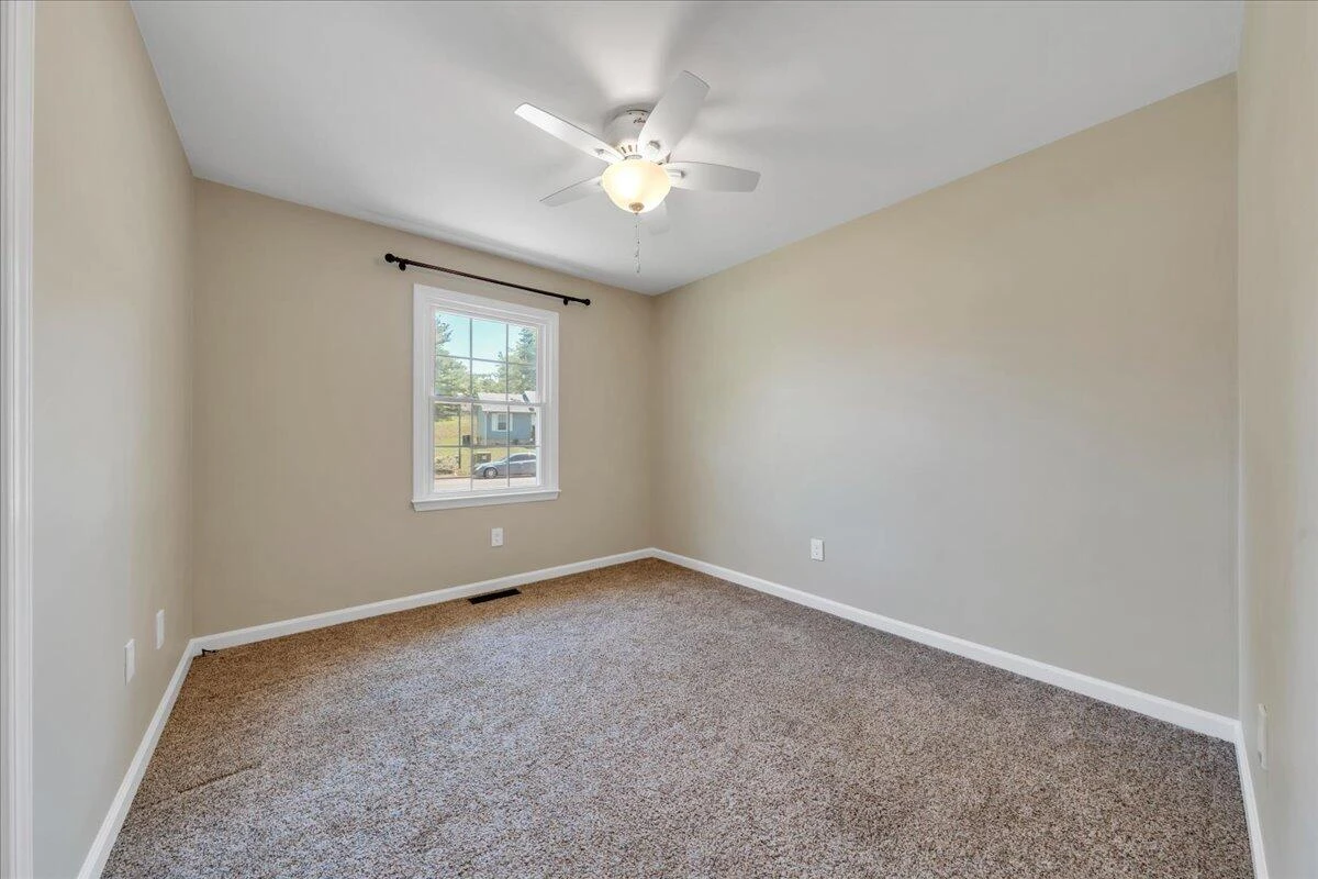 4912 Shadow LN - Photo 16