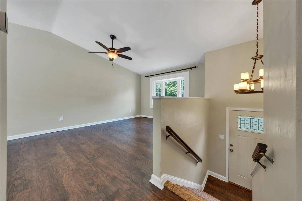 4912 Shadow LN - Photo 3
