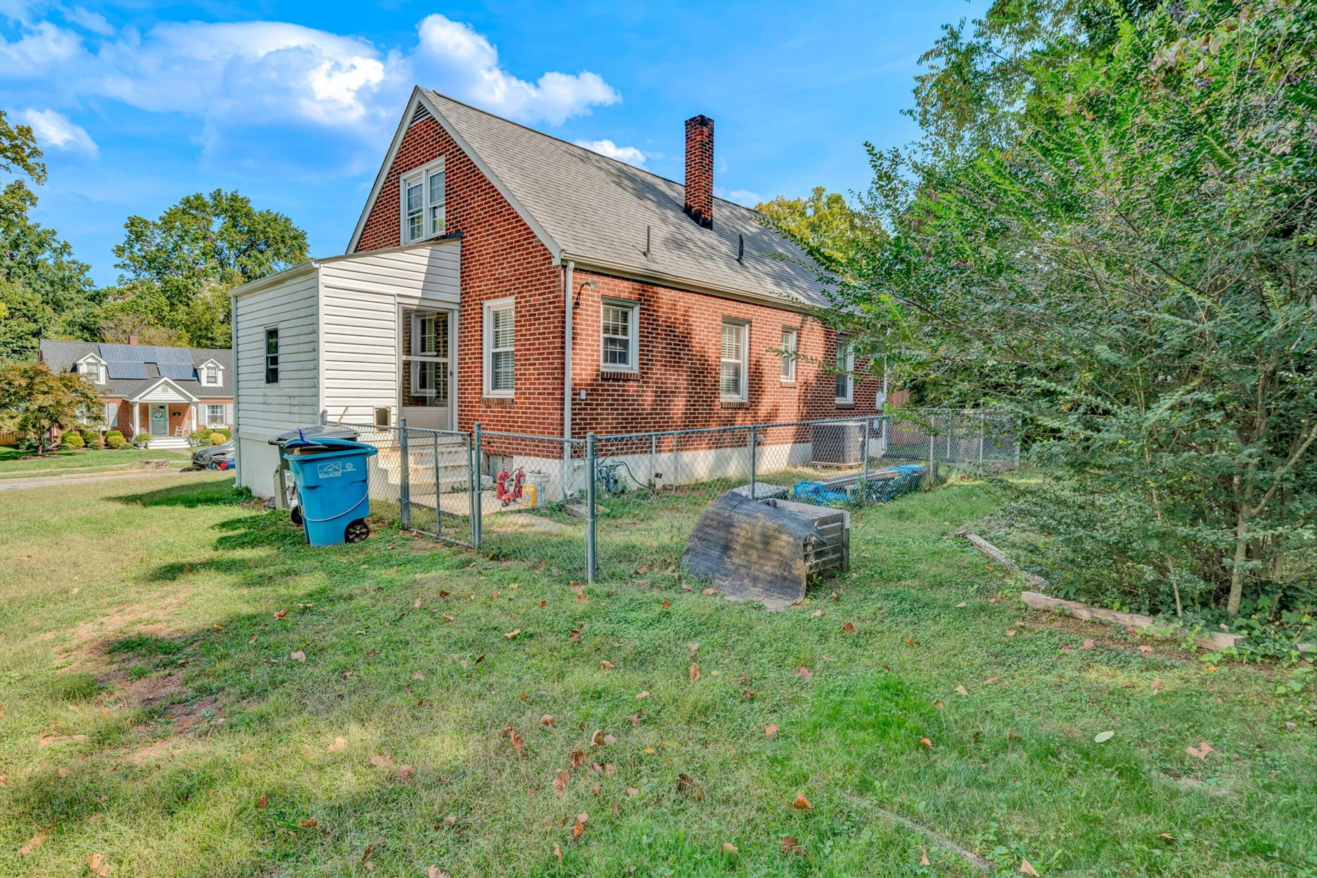 2538 Windsor AVE SW - Photo 20