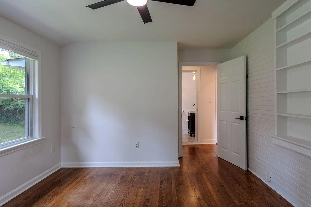 521 Riverland RD SE - Photo 12