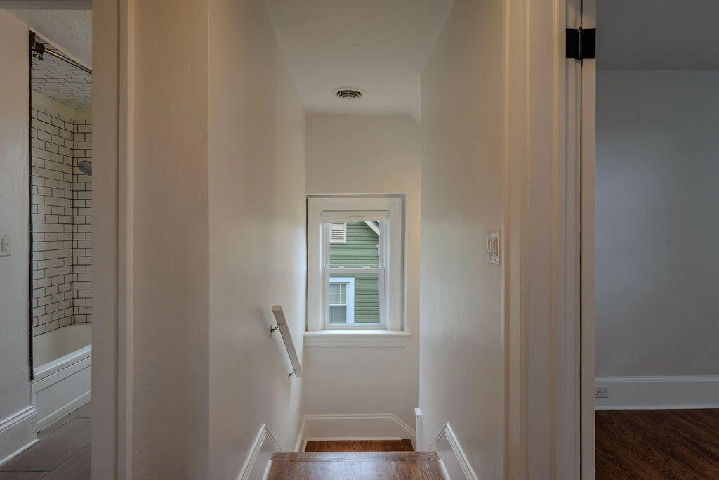 521 Riverland RD SE - Photo 26