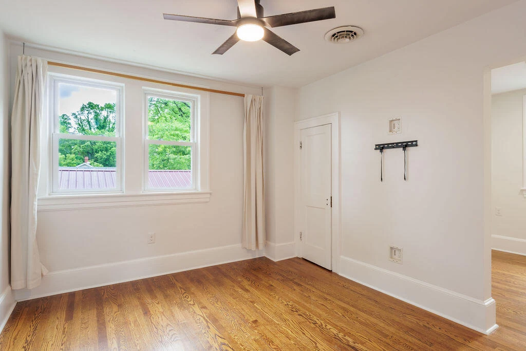 521 Riverland RD SE - Photo 34