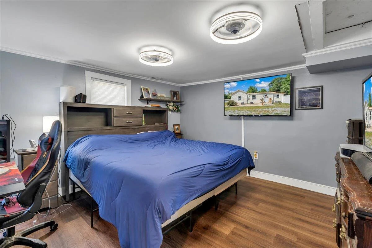 5034 Lee HWY - Photo 13