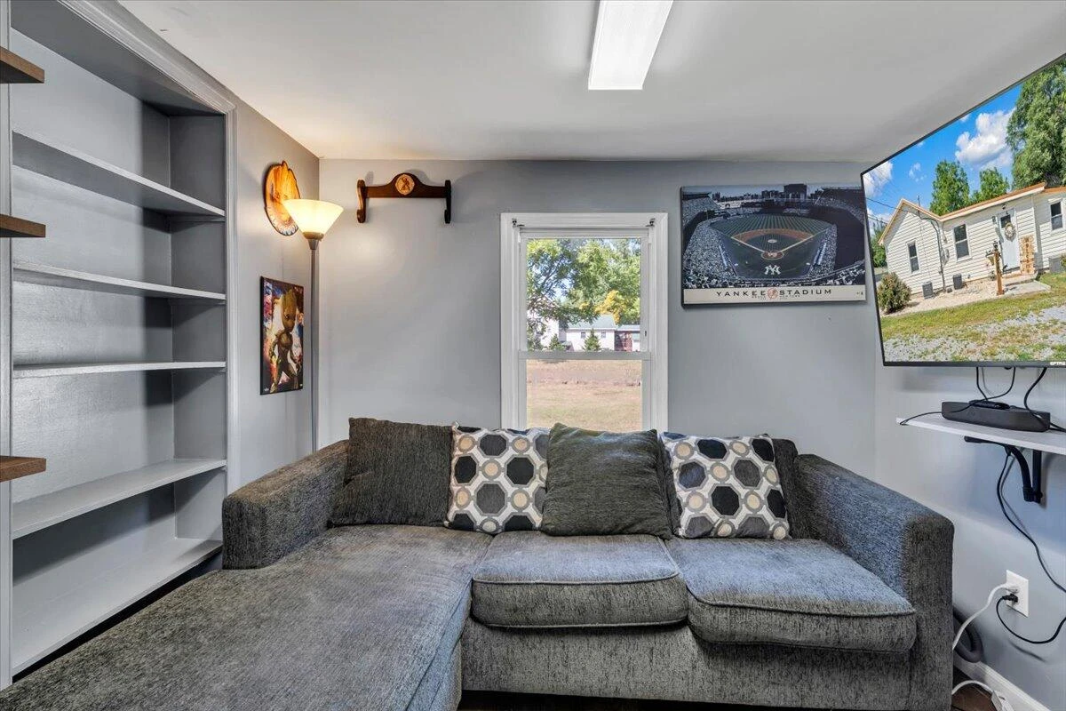 5034 Lee HWY - Photo 17