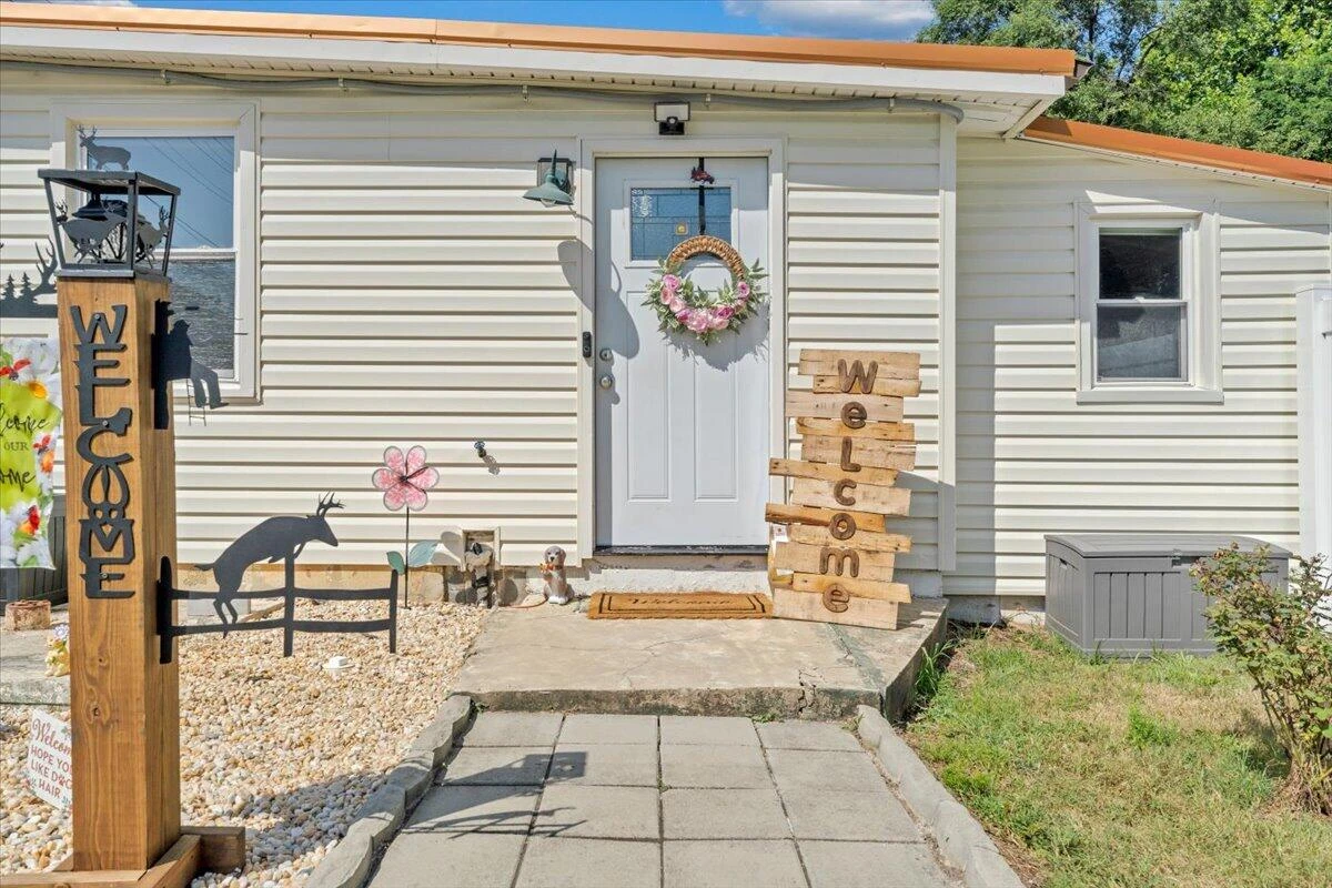 5034 Lee HWY - Photo 4