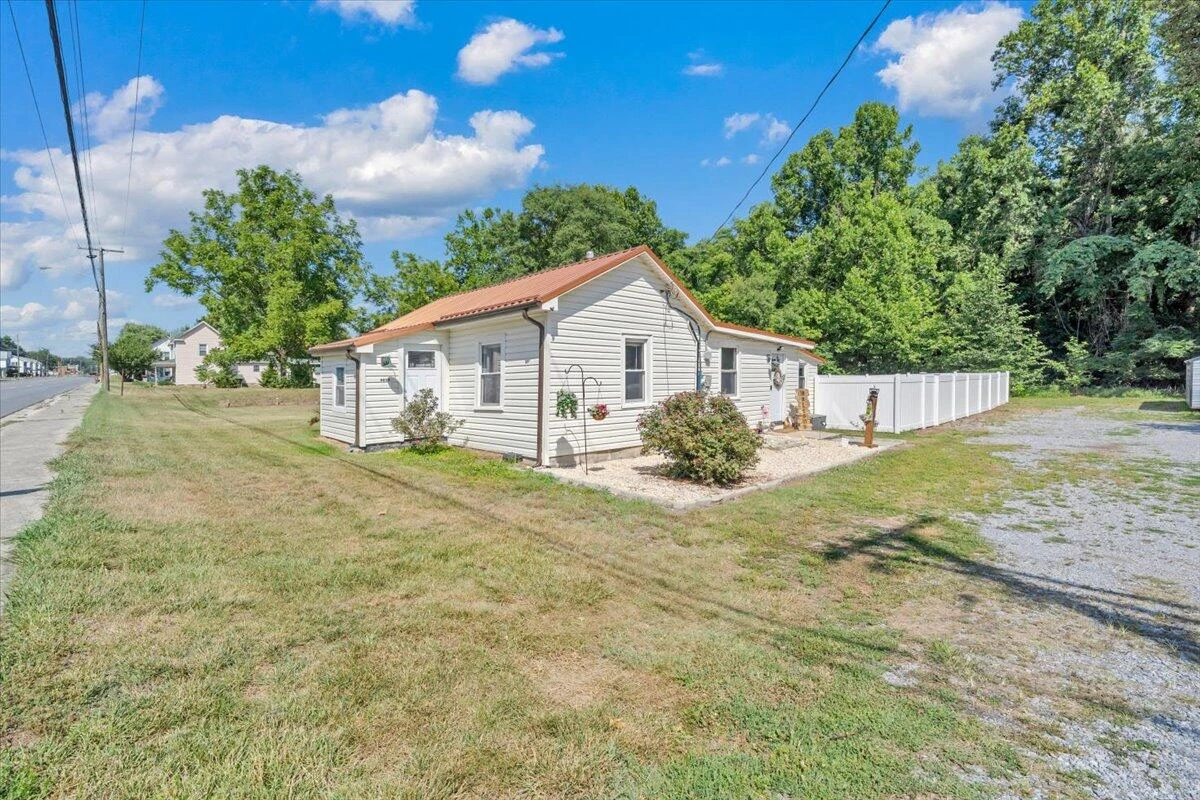 5034 Lee HWY - Photo 33